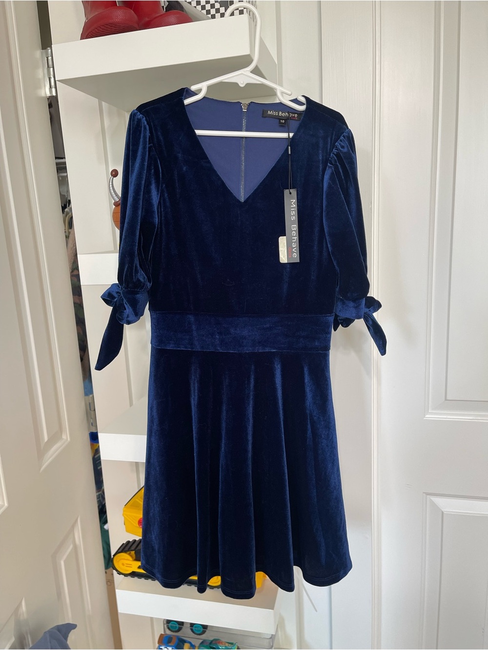 $62 NWT Miss Behave Gurls Dress- 10